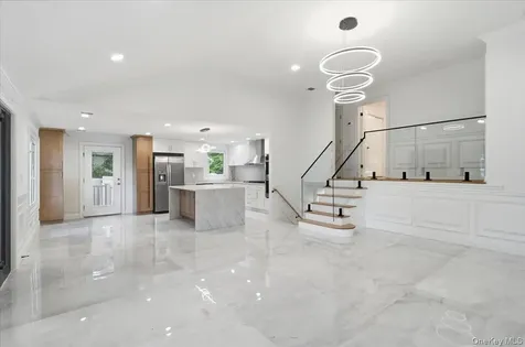 378 Lakeshore Boulevard Massapequa Park NY 11762