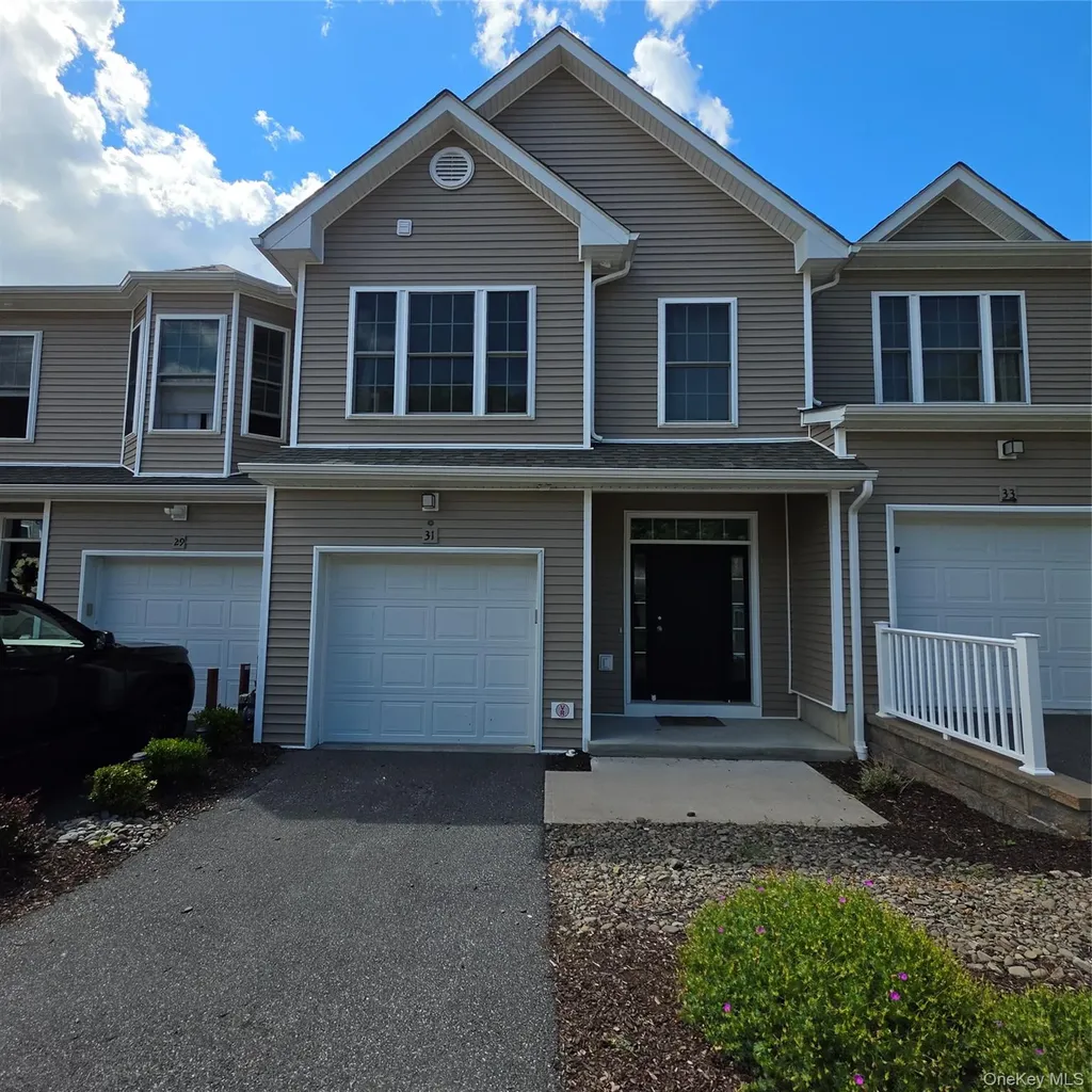 31 Pinto Road W Middletown NY 10941