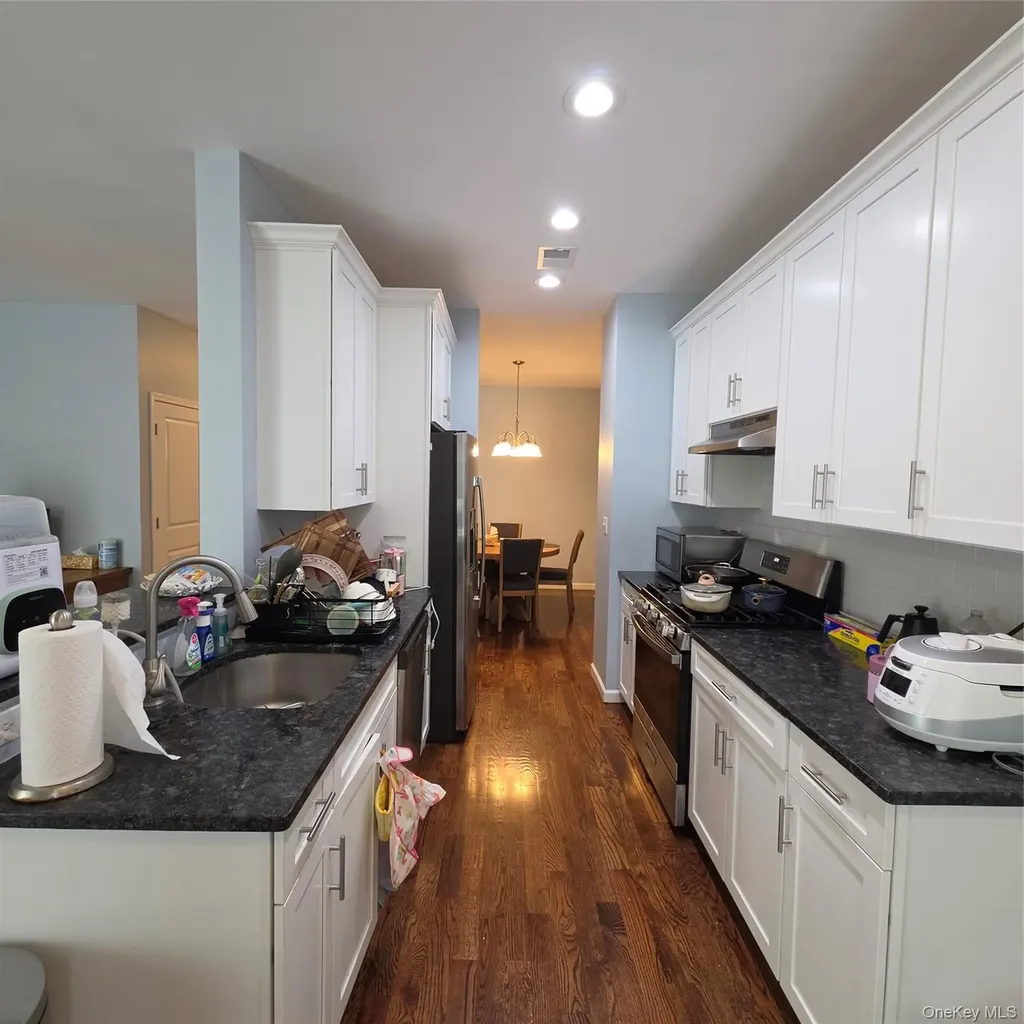 31 Pinto Road W Middletown NY 10941