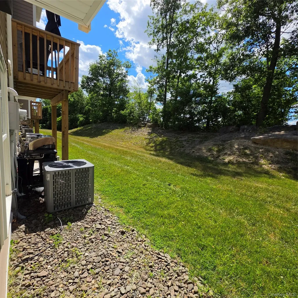 31 Pinto Road W Middletown NY 10941