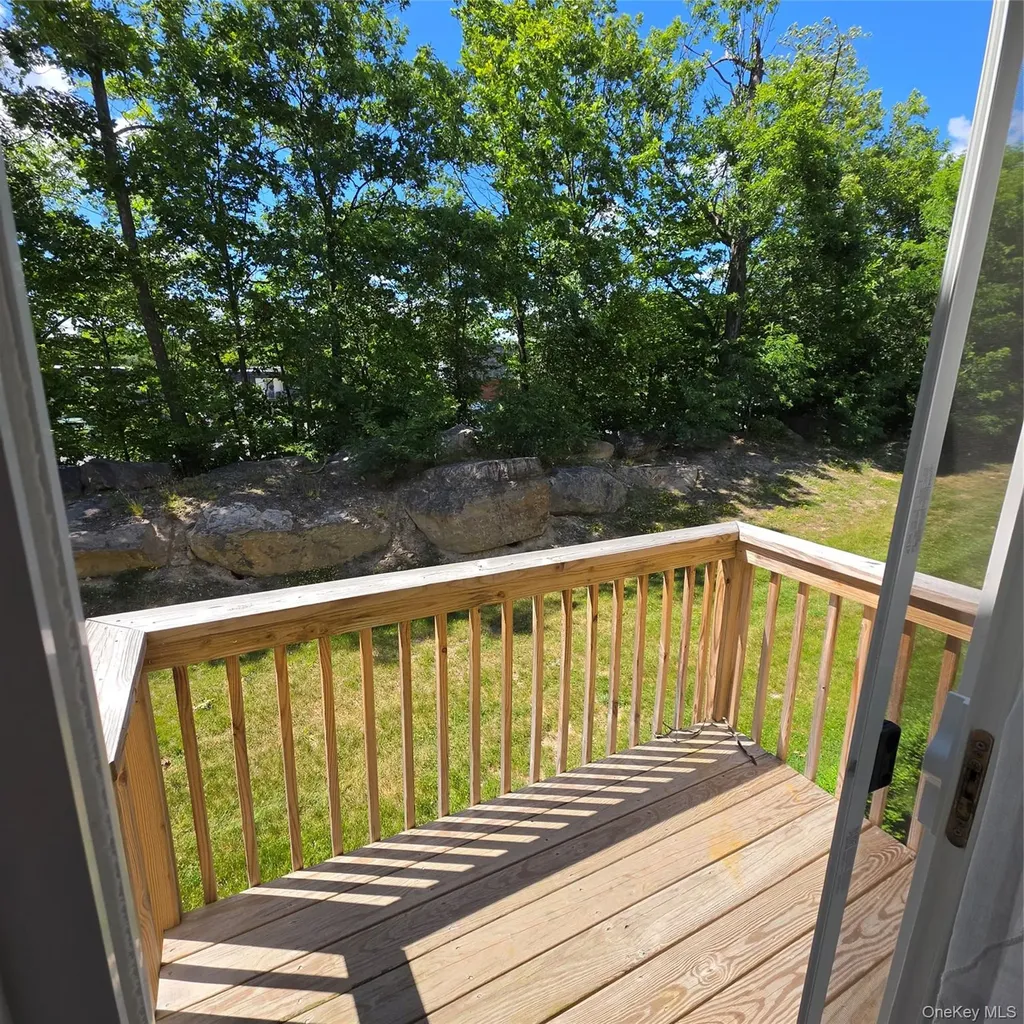 31 Pinto Road W Middletown NY 10941