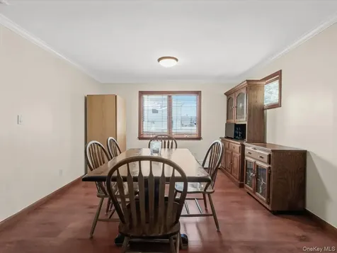4 23rd Street Jericho NY 11753