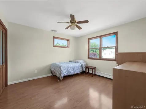 4 23rd Street Jericho NY 11753