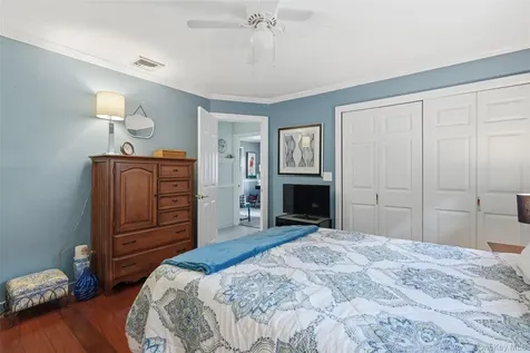 18 Sylvan Road Lake Peekskill NY 10537