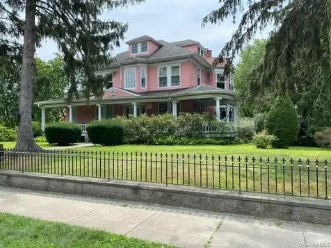 173 Sea Cliff Avenue Sea Cliff NY 11579
