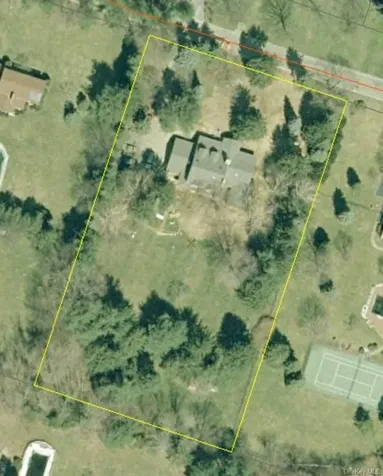 7 Locust Lane Upper Brookville NY 11545