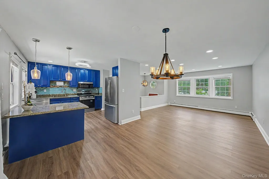 27 Rose Hill Park Cornwall NY 12518