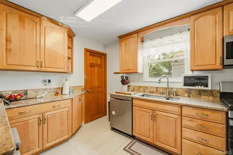 229 Tate Avenue Buchanan NY 10511