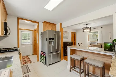 229 Tate Avenue Buchanan NY 10511