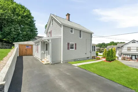 229 Tate Avenue Buchanan NY 10511