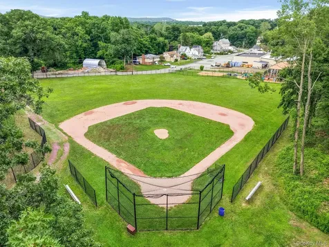 229 Tate Avenue Buchanan NY 10511
