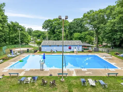 229 Tate Avenue Buchanan NY 10511