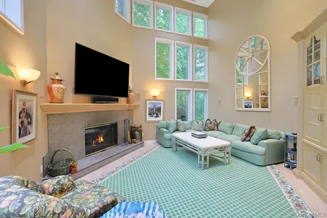 9 Old Woods Drive Harrison NY 10528