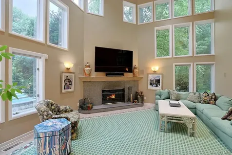 9 Old Woods Drive Harrison NY 10528
