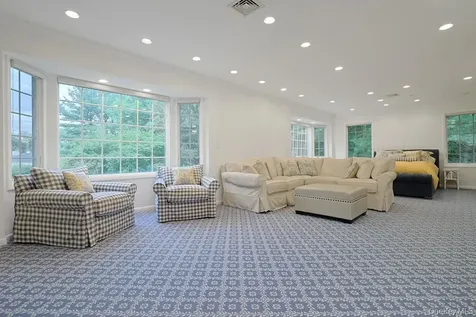 9 Old Woods Drive Harrison NY 10528
