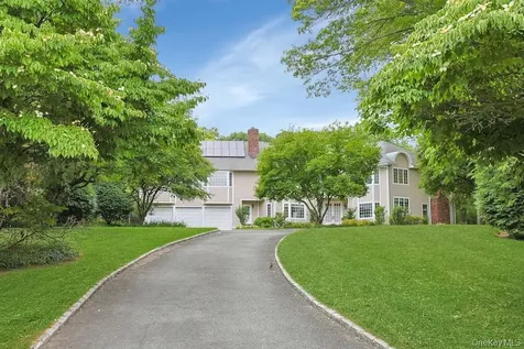 9 Old Woods Drive Harrison NY 10528