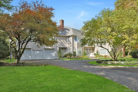 9 Old Woods Drive Harrison NY 10528
