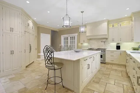 9 Old Woods Drive Harrison NY 10528