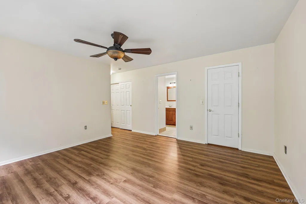 181 Deer Ct Drive Middletown NY 10940