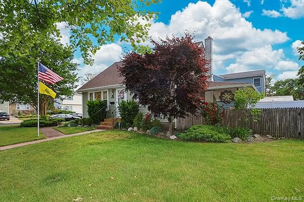 100 Laux Place North Bellmore NY 11710