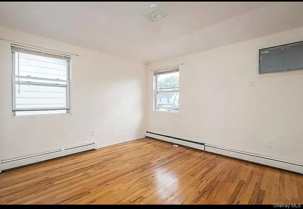 89-29 Moline Street Queens Village NY 11428