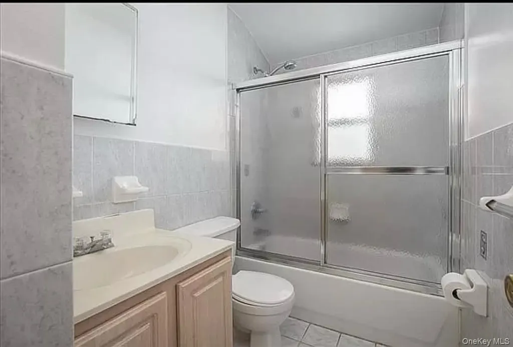 89-29 Moline Street Queens Village NY 11428