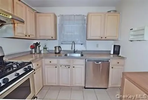 89-29 Moline Street Queens Village NY 11428