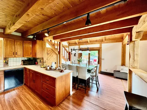 92 Twinshaven Road Napanoch NY 12458