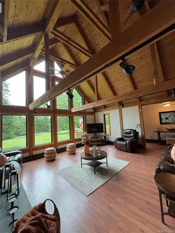 92 Twinshaven Road Napanoch NY 12458