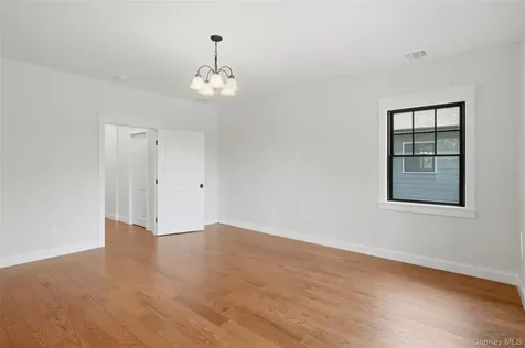 300 Van Tuyl Road Barryville NY 12719