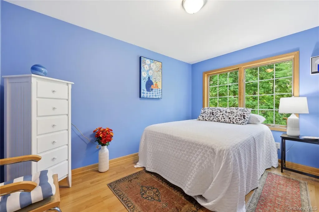 15 Meadow Drive Red Hook NY 12571