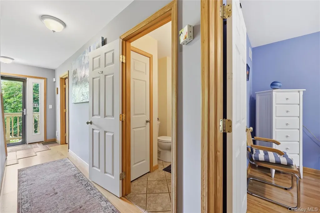 15 Meadow Drive Red Hook NY 12571