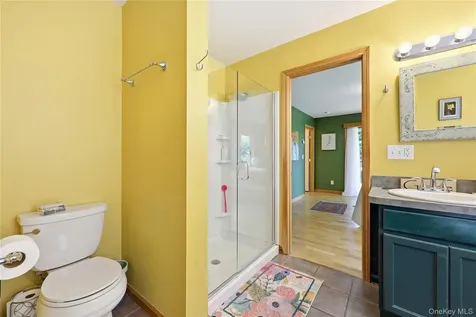15 Meadow Drive Red Hook NY 12571