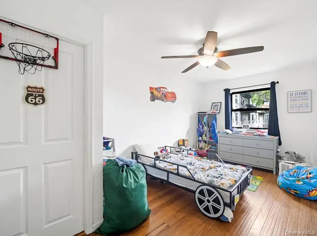 2664 Miles Avenue Bronx NY 10465
