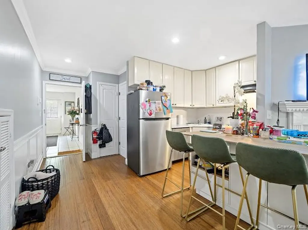 2664 Miles Avenue Bronx NY 10465