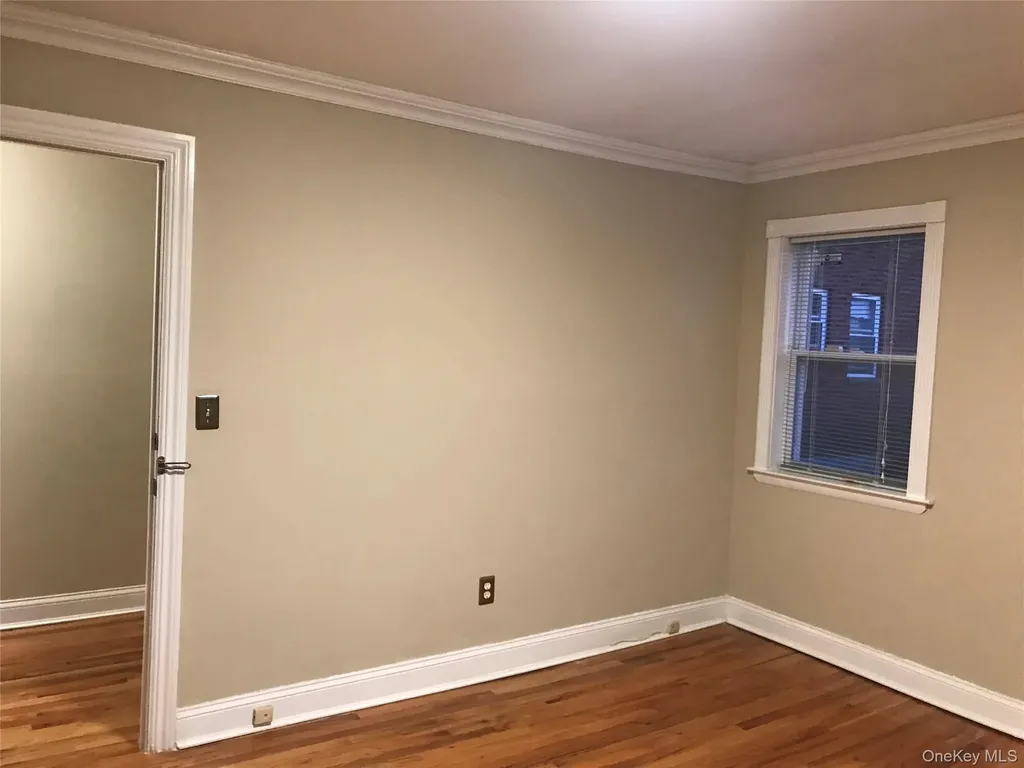 233 N Middletown Road Pearl River NY 10965