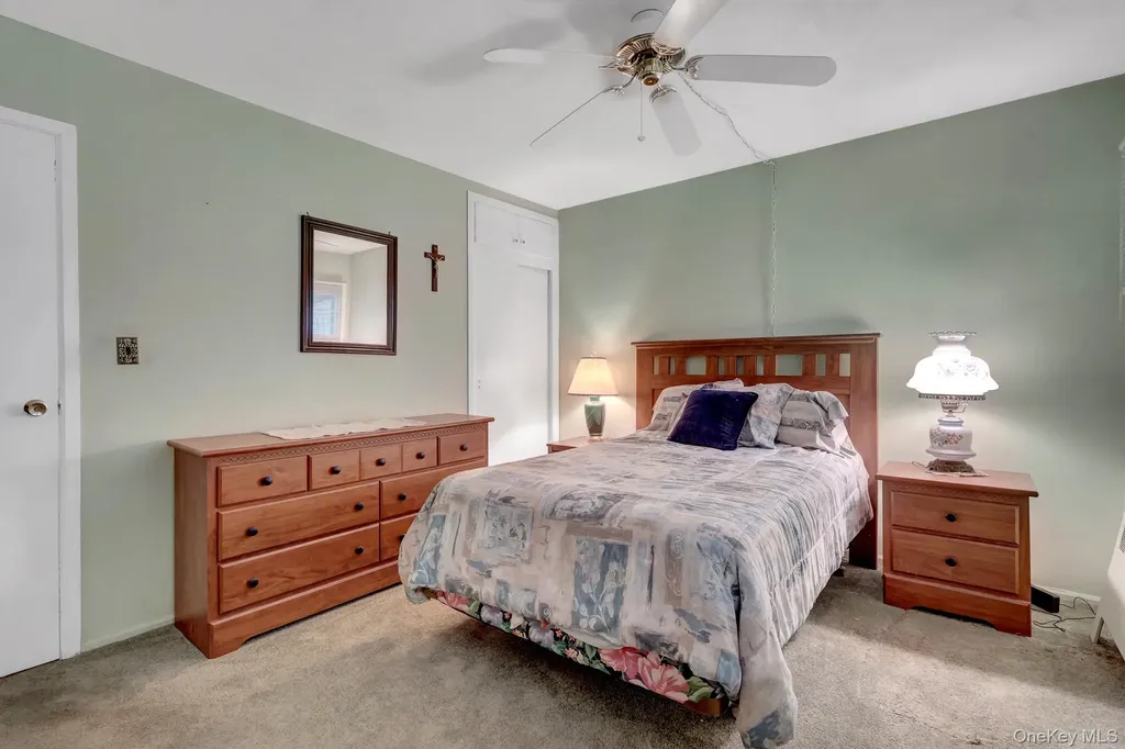 69 Greenwood Drive North Babylon NY 11703