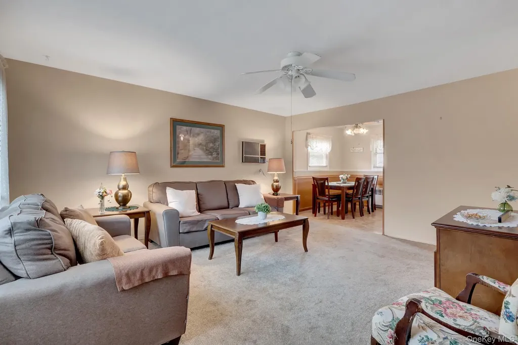 69 Greenwood Drive North Babylon NY 11703