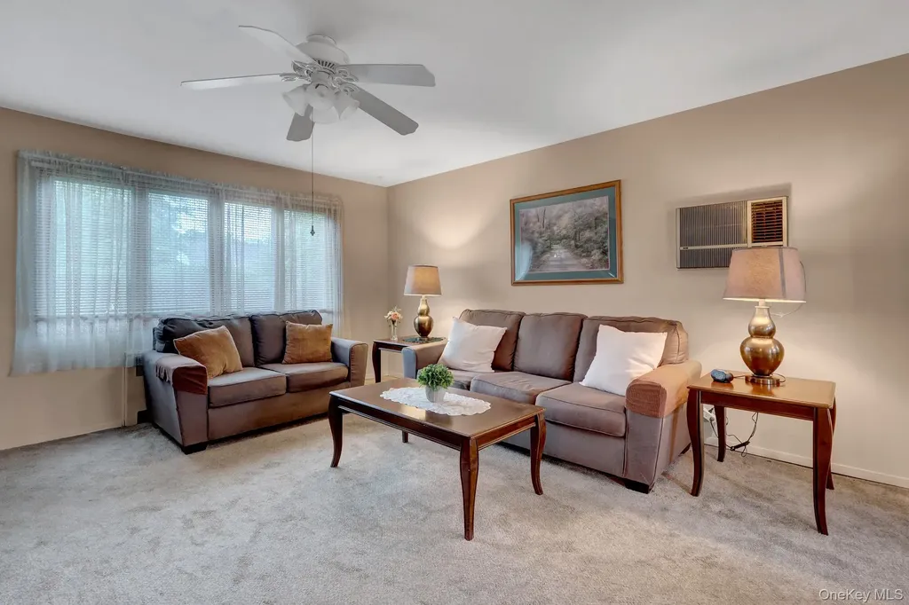69 Greenwood Drive North Babylon NY 11703