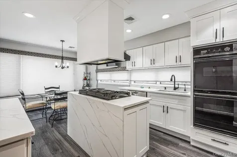 15443 Riverside Drive Whitestone NY 11357