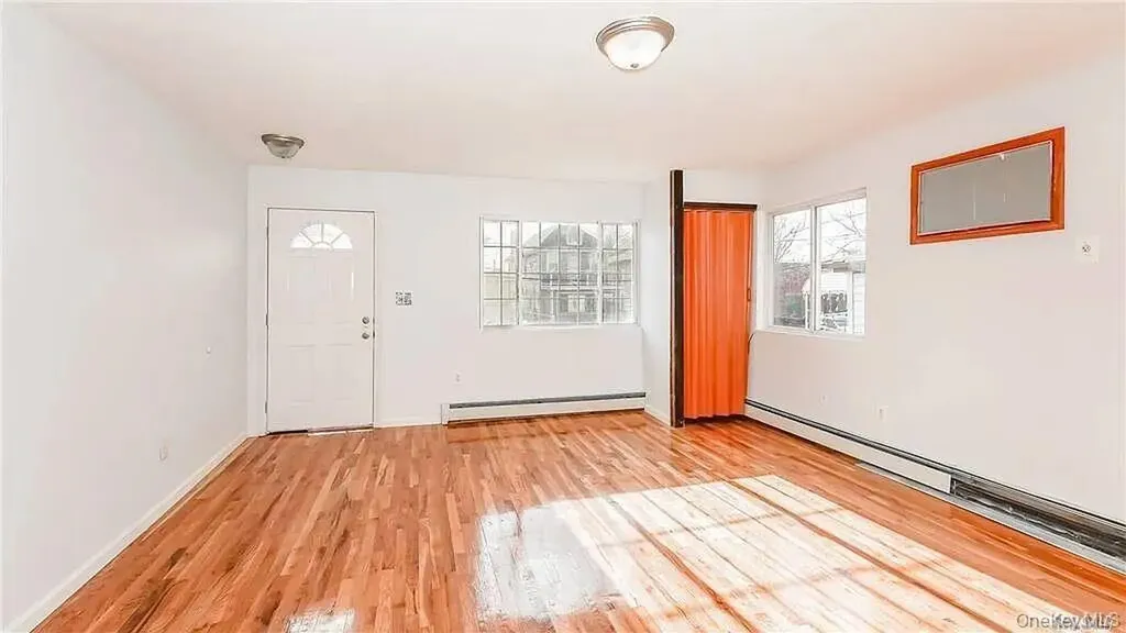 16425 109th Jamaica NY 11433
