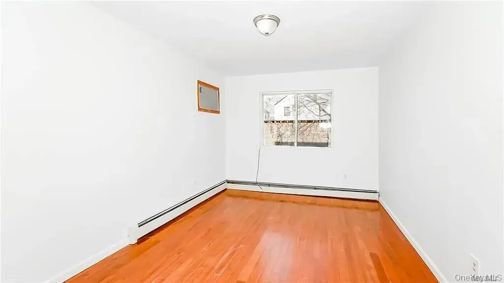 16425 109th Jamaica NY 11433