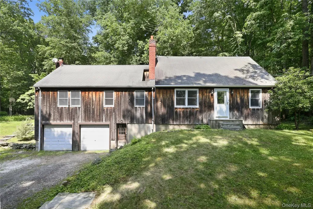 9 Stewart Road South Salem NY 10590