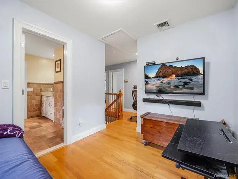 2 Hempstead Lane Spring Valley NY 10977