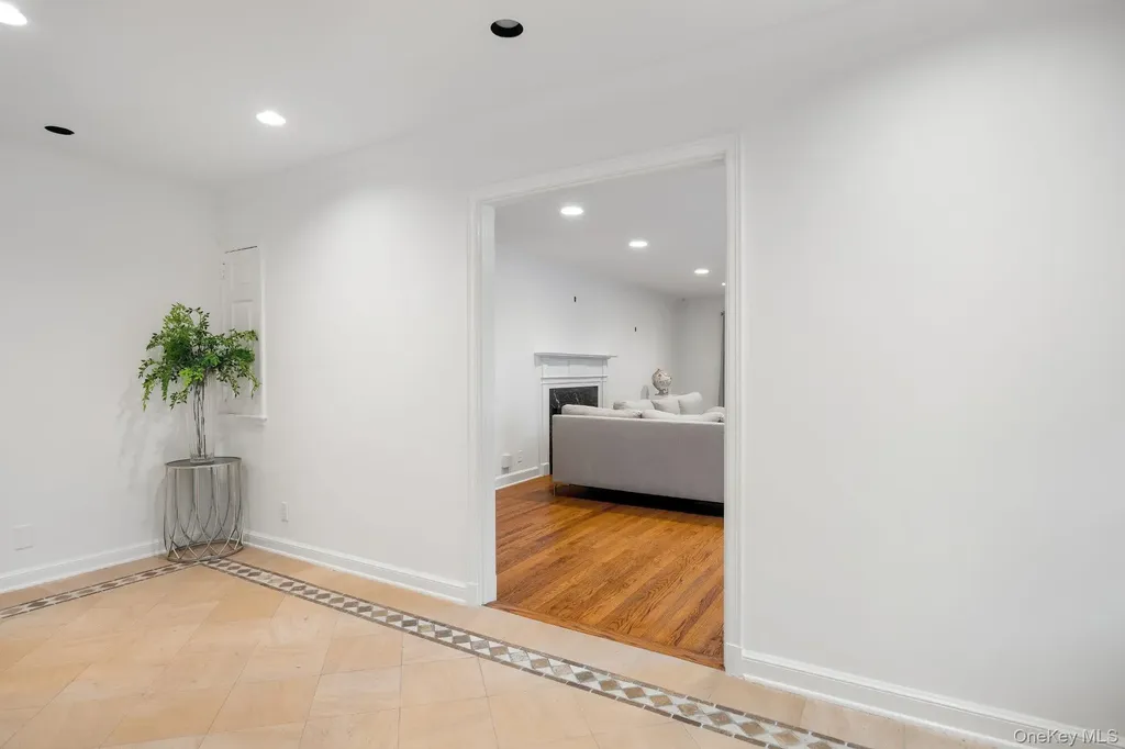 98 Brookby Road Scarsdale NY 10583