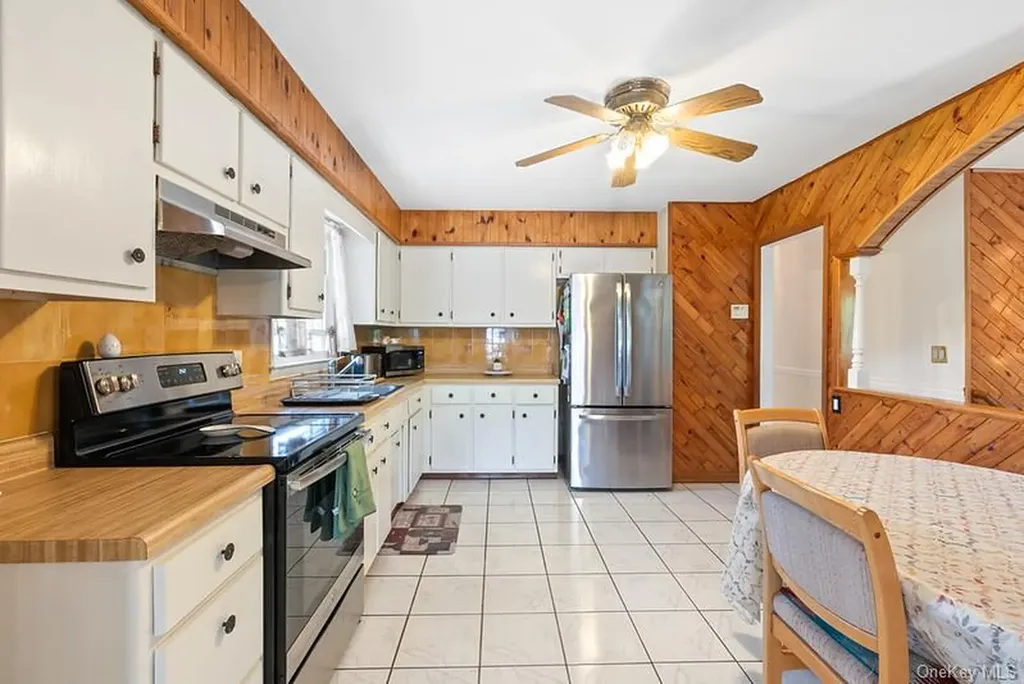 20 Craig Lane Dover Plains NY 12522