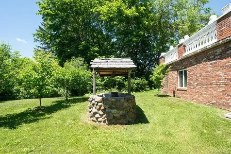 20 Craig Lane Dover Plains NY 12522