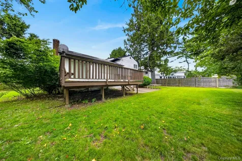 106 Westbury Avenue Plainview NY 11803