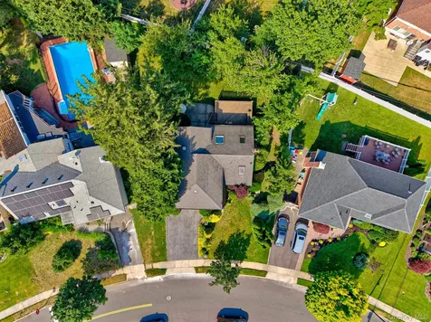 106 Westbury Avenue Plainview NY 11803