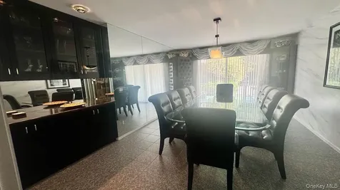 9 Plume Grass Way Westhampton NY 11977